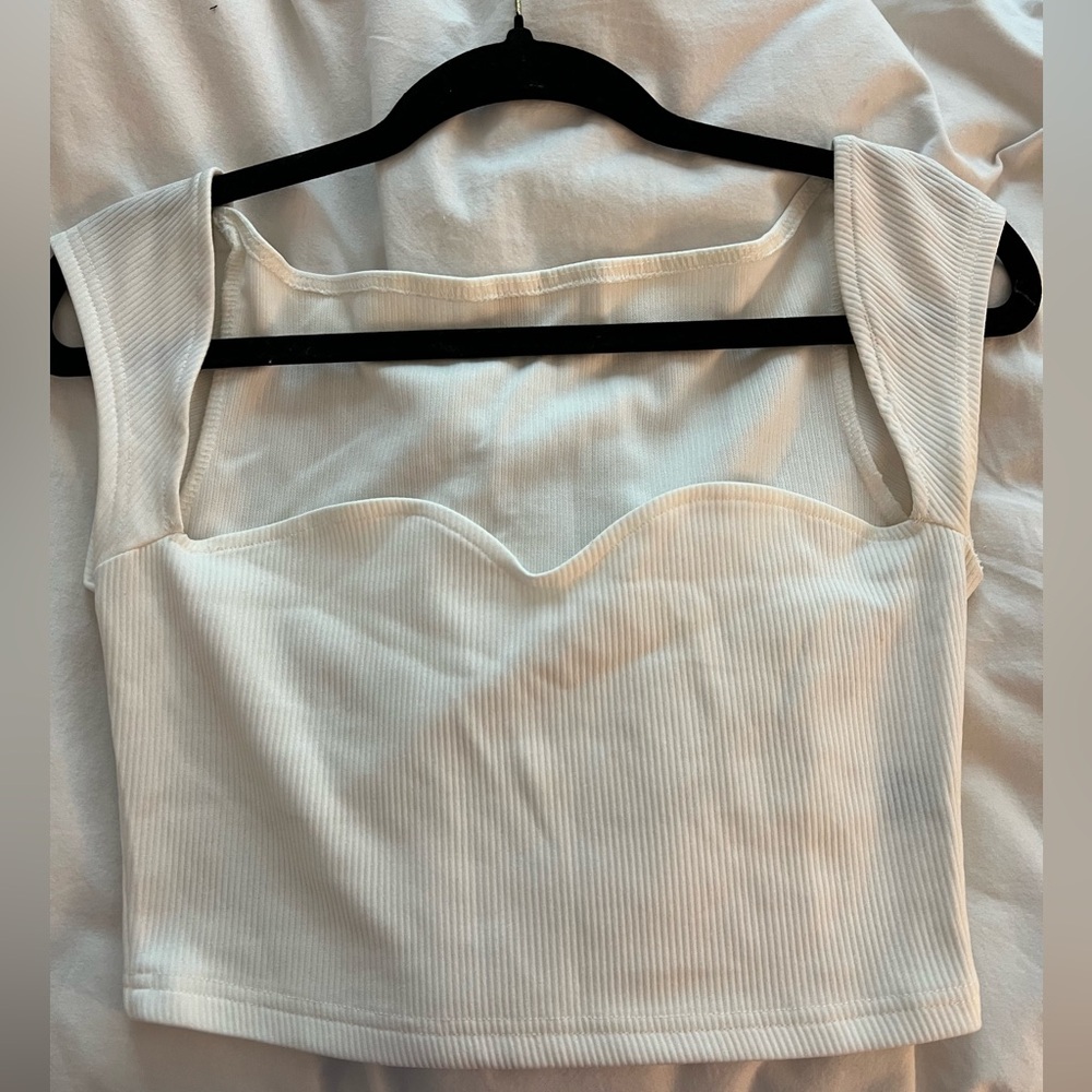 Heart neck cropped top